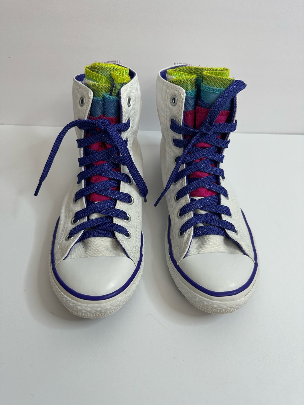 Converse White High-Top Sneakers with Blue Laces and Multicolor Tongue